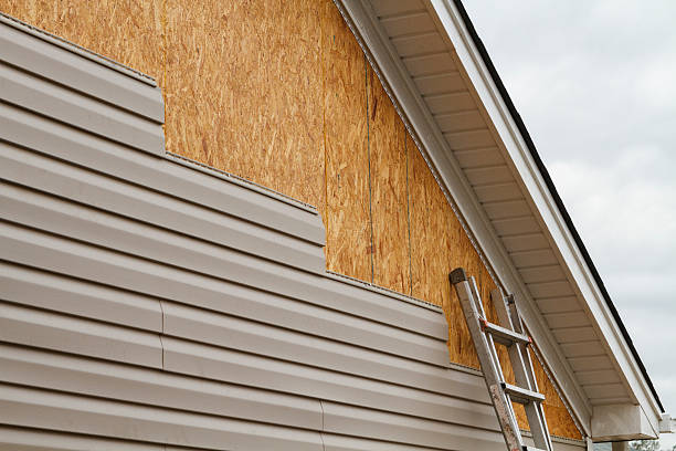 24/7 Emergency Siding Contractor experts in Erwin, NC
